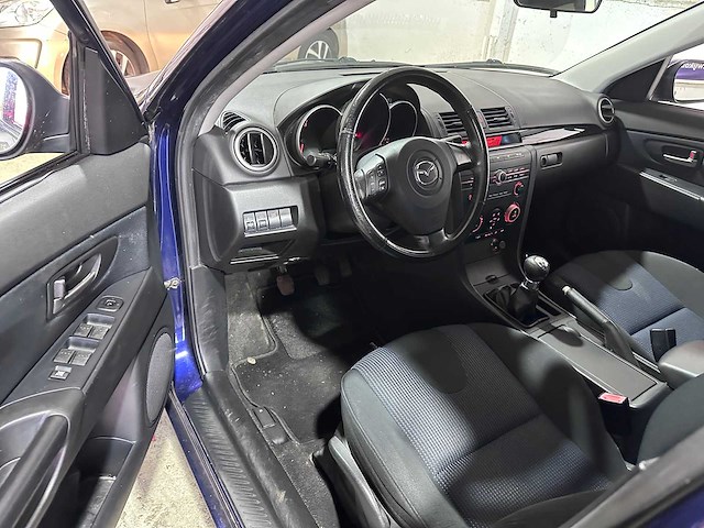 Mazda - 3 - 1.6 touring - g-049-fh- 2006 - afbeelding 4 van  5