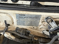 Mazda - 323 - oldtimer - 1987 - afbeelding 15 van  30