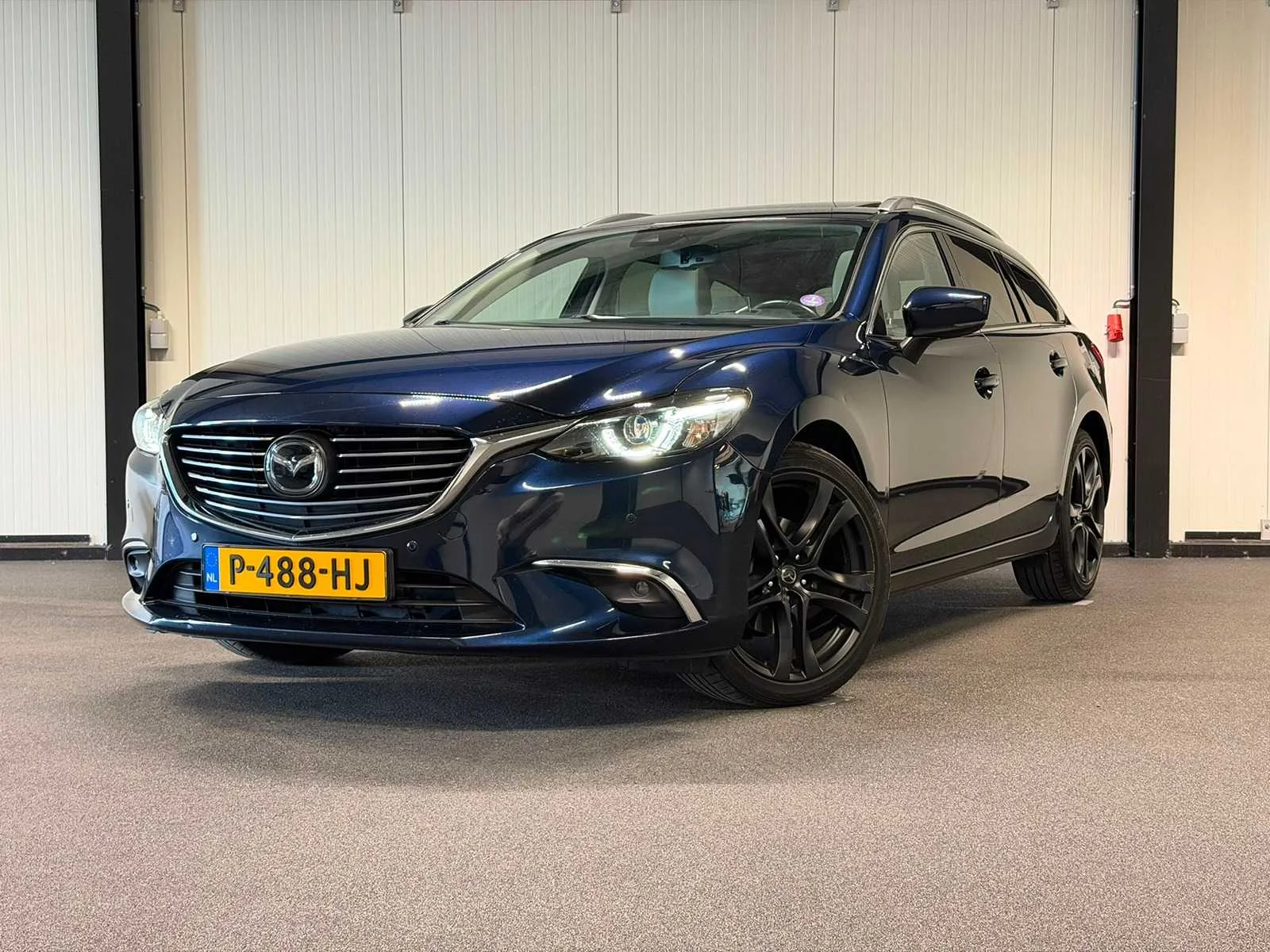 Globe car auctions premium occasions en bedrijfswagens