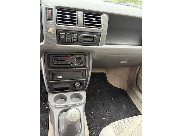 Mazda - demio - 1.3 lx - personenauto - afbeelding 7 van  26