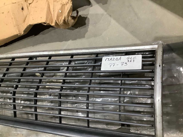 Mazda - partij auto onderdelen - afbeelding 5 van  7