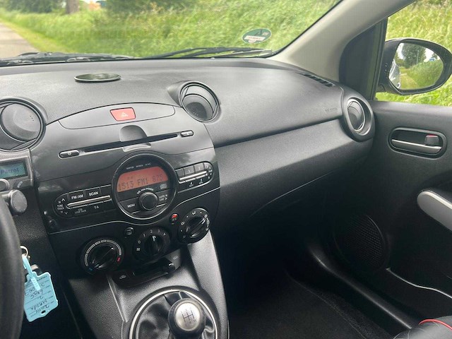 Mazda 2 - 1.3 color edition,* 3-xdn-72 - afbeelding 3 van  14