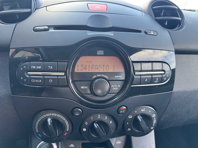 Mazda 2 1.3 bifuel cool 2011 89-sbs-6 - afbeelding 11 van  19