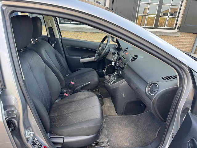 Mazda 2 1.3 bifuel cool 2011 89-sbs-6 - afbeelding 17 van  19
