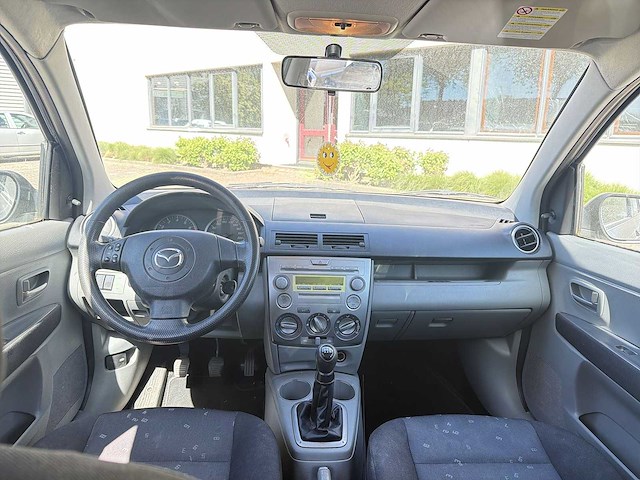Mazda 2 1.4 exclusive | 15-sl-ng - afbeelding 21 van  26