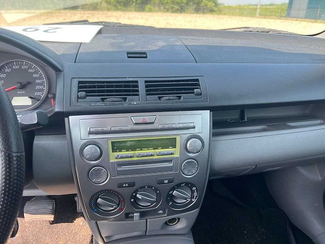 Mazda 2 1.4 exclusive automaat, 19-nl-nk - afbeelding 2 van  13