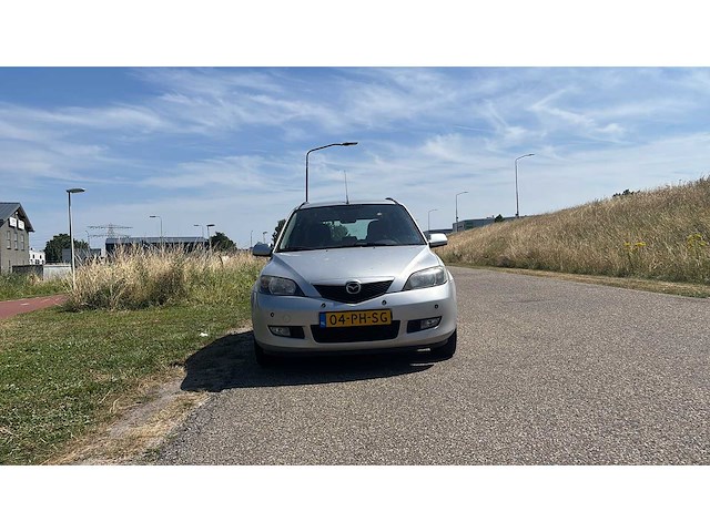 Mazda 2 1.4 touring 2004 | 04-ph-sg i - afbeelding 2 van  14