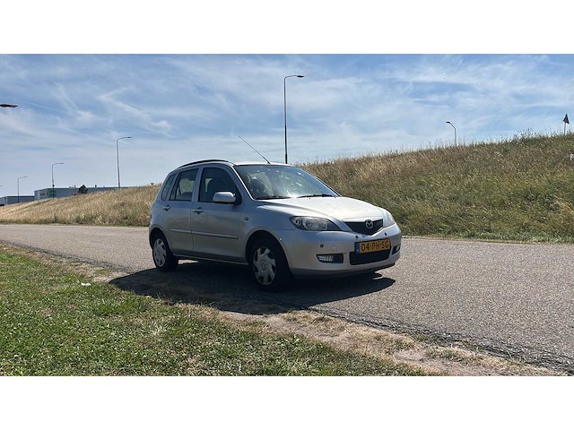 Mazda 2 1.4 touring 2004 | 04-ph-sg i - afbeelding 4 van  14