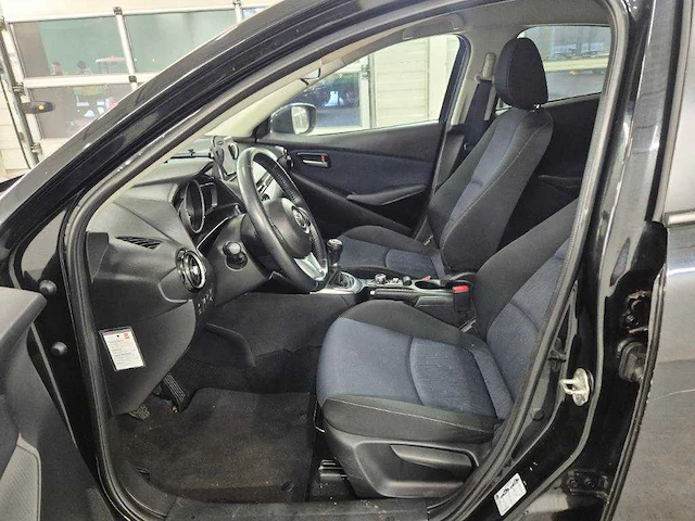 Mazda 2 1.5 skyactiv-g intro edition*, gk-207-f - afbeelding 14 van  16