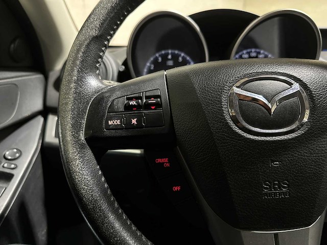 Mazda 3 1.6 ts 105pk 2013, rg-718-g - afbeelding 11 van  38