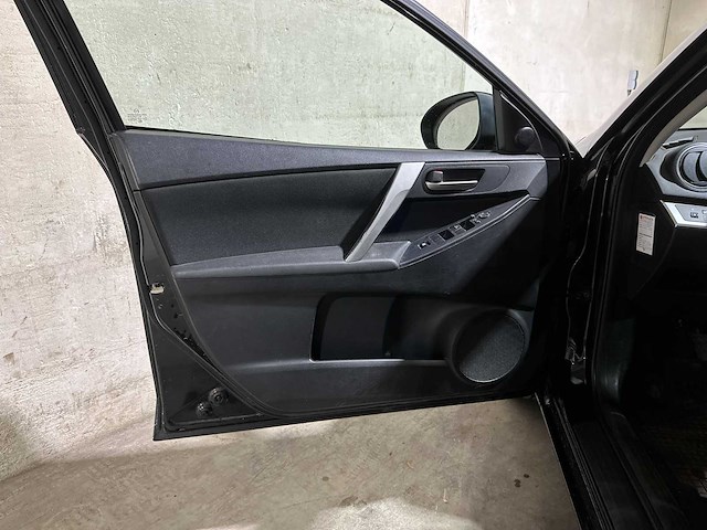 Mazda 3 1.6 ts 105pk 2013, rg-718-g - afbeelding 21 van  38