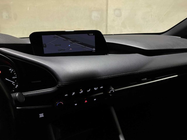 Mazda 3 2.0 e-skyactiv-x 186pk 2022 (origineel-nl+1e eigenaar), p-184-hb - afbeelding 12 van  24