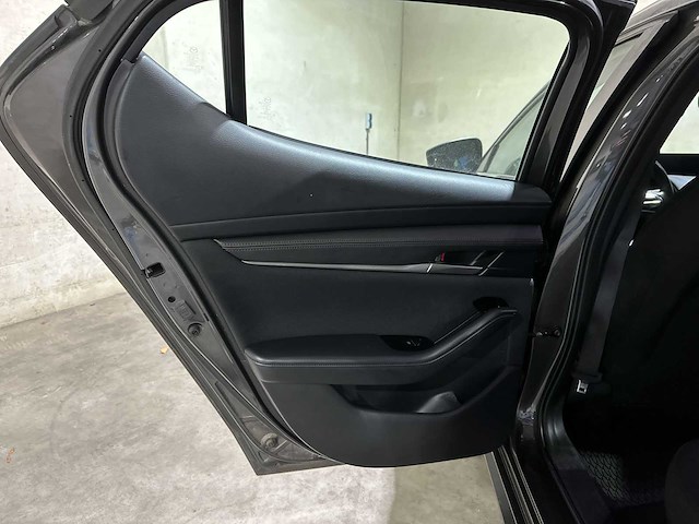 Mazda 3 2.0 e-skyactiv-x 186pk 2022 (origineel-nl+1e eigenaar), p-184-hb - afbeelding 14 van  24