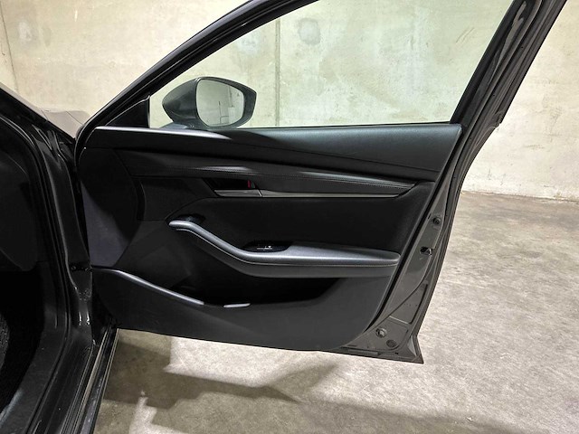 Mazda 3 2.0 e-skyactiv-x 186pk 2022 (origineel-nl+1e eigenaar), p-184-hb - afbeelding 17 van  24