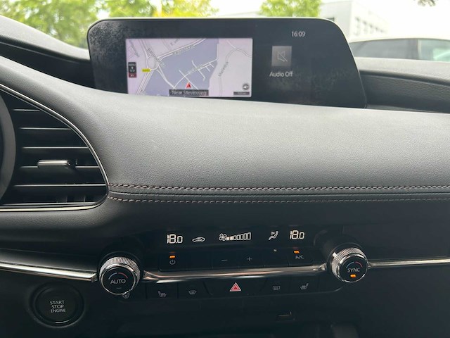 Mazda 3 2.0 e-skyactiv-x m hybrid 180 comfort; h-854-pn - afbeelding 10 van  20
