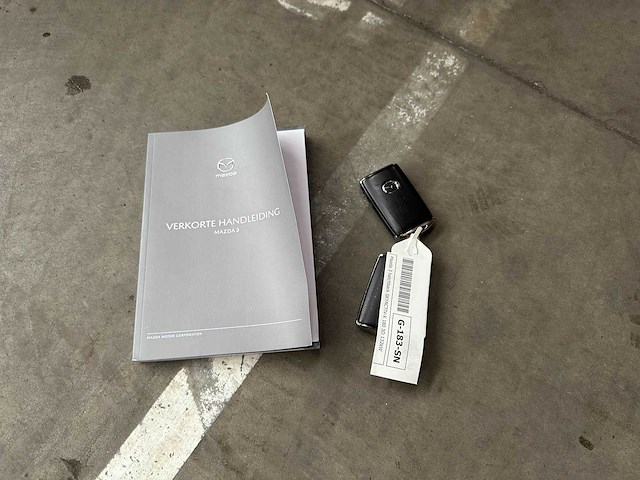 Mazda 3 2.0 skyactiv-x 180pk 2019 (origineel-nl + 1e eigenaar), g-183-sn - afbeelding 30 van  41