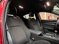 Mazda 3 2.0 skyactiv-x 180pk 2019 (origineel-nl + 1e eigenaar), g-183-sn - afbeelding 36 van  41