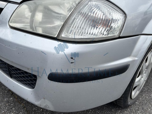 Mazda 3 hatchback 1.3i 16v i,1999 - afbeelding 21 van  35