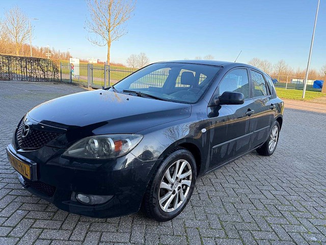 Mazda 3 sport 1.6 touring, 93-nk-nl - afbeelding 1 van  19