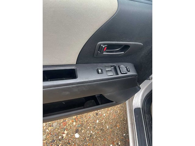 Mazda 5 1.8 touring , 67-kjh-8 - afbeelding 6 van  17