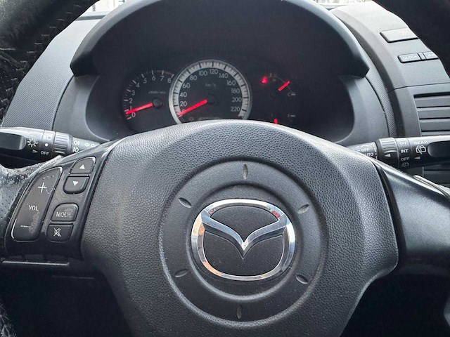 Mazda 5 2.0 executive 7 persoons 94-rs-bz - afbeelding 18 van  19