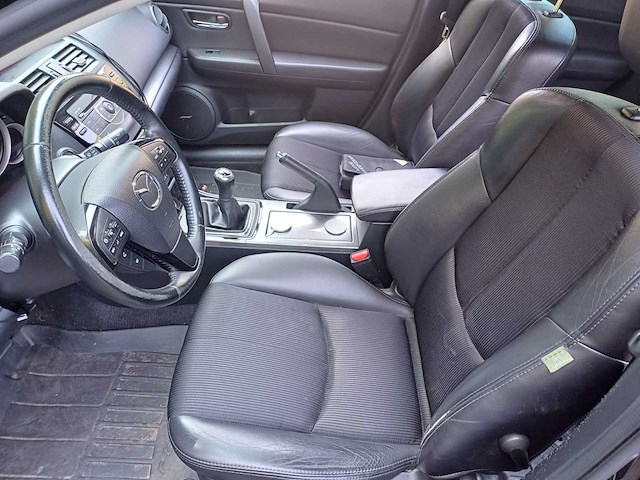 Mazda 6 2.2 turbodiesel crdt sports-line, 0203 - afbeelding 2 van  16