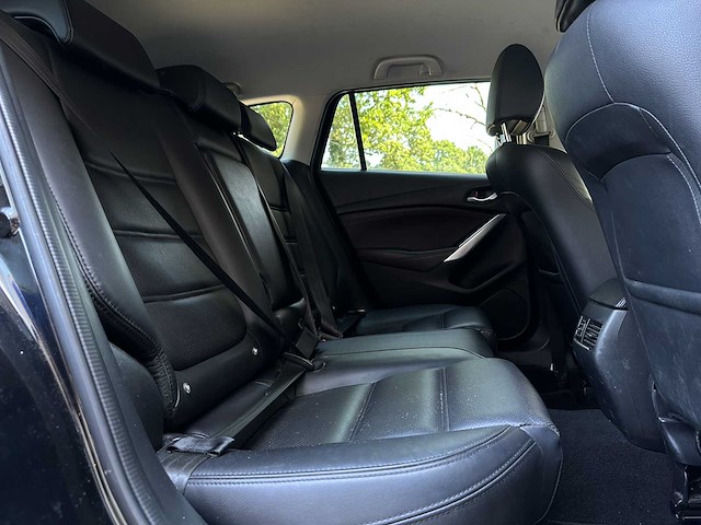 Mazda 6 sportbreak 2.2d skyactiv-d 150 skylease gt 150pk 2015 (origineel-nl), ht-930-h - afbeelding 26 van  43