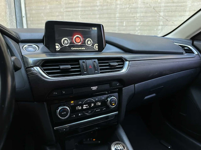 Mazda 6 sportbreak 2.2d skyactiv-d 150 skylease gt 150pk 2015 (origineel-nl), ht-930-h - afbeelding 22 van  48