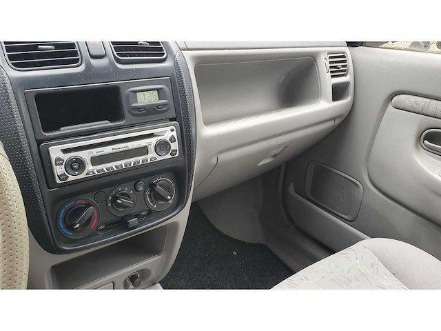 Mazda demio 1.3 exclusive, 64-gf-gn - afbeelding 3 van  11
