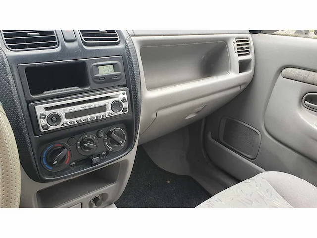 Mazda demio 1.3 exclusive, 64-gf-gn - afbeelding 3 van  11