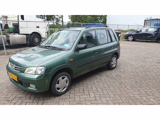 Mazda demio 1.3 exclusive, 64-gf-gn - afbeelding 1 van  11