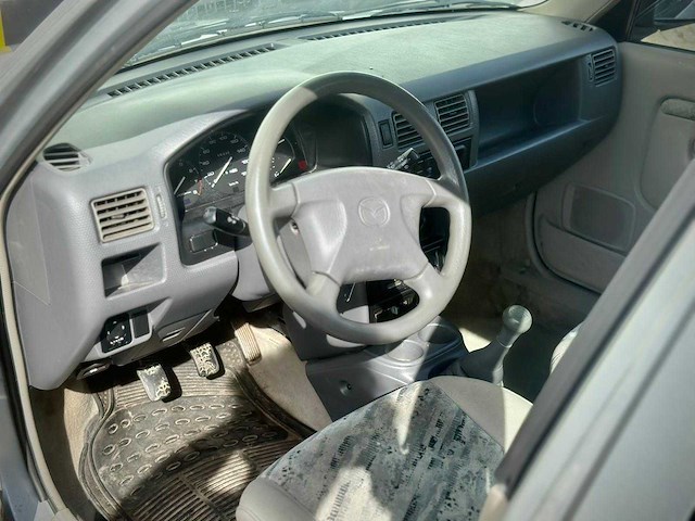 Mazda demio 1.3 glx , 09-dv-zv - afbeelding 16 van  16