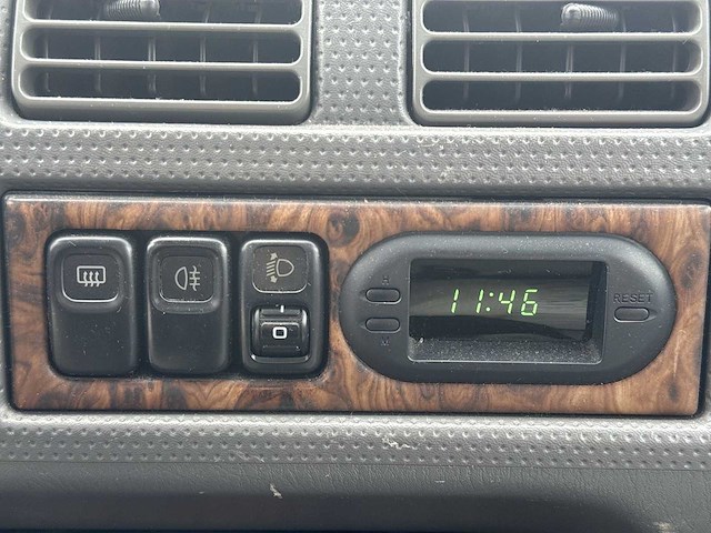 Mazda demio 1.3 glx 1999 | 91-ds-gp - afbeelding 8 van  17