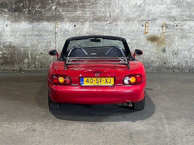 Mazda mx-5 1.6i 110pk 1999, 40-sf-xj youngtimer - afbeelding 5 van  49
