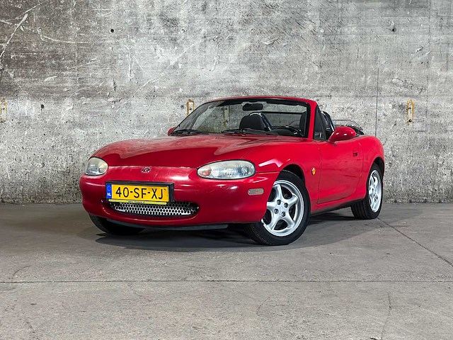 Mazda mx-5 1.6i 110pk 1999, 40-sf-xj youngtimer - afbeelding 12 van  49