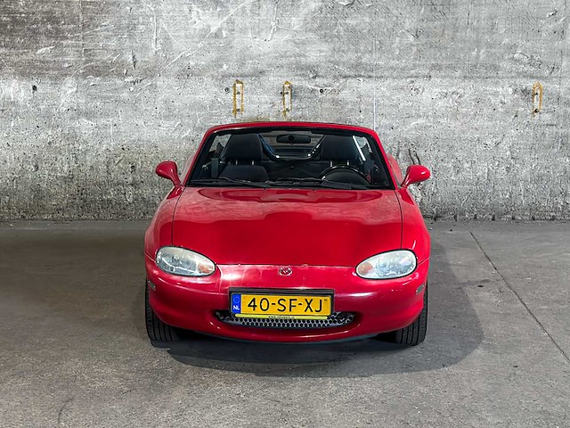 Mazda mx-5 1.6i 110pk 1999, 40-sf-xj youngtimer - afbeelding 46 van  49