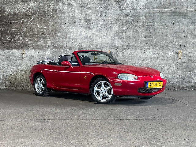 Mazda mx-5 1.6i 110pk 1999, 40-sf-xj youngtimer - afbeelding 45 van  47