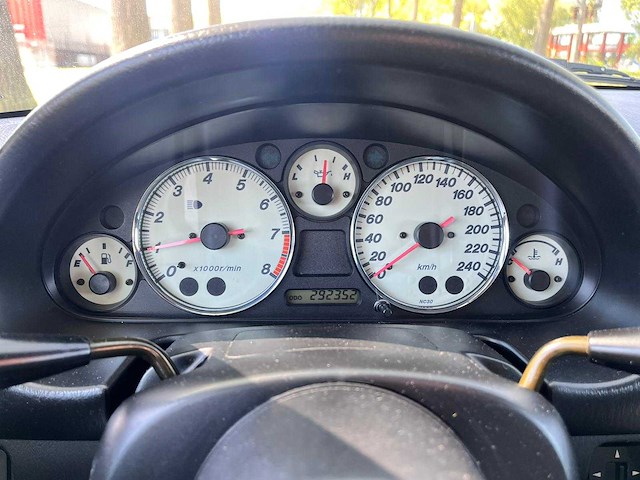 Mazda mx-5 1.6i exclusive, 33-tb-gl - afbeelding 10 van  10