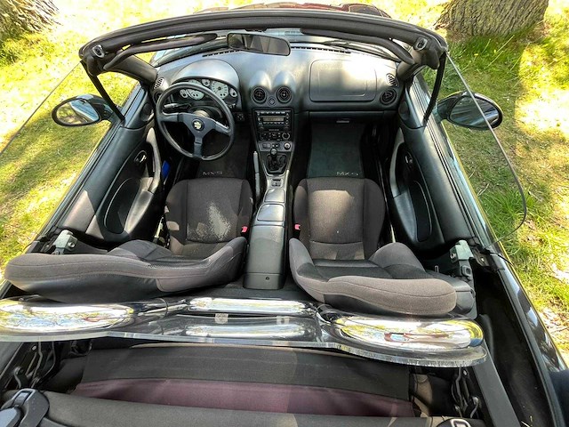 Mazda mx-5 1.6i exclusive, 33-tb-gl - afbeelding 4 van  28