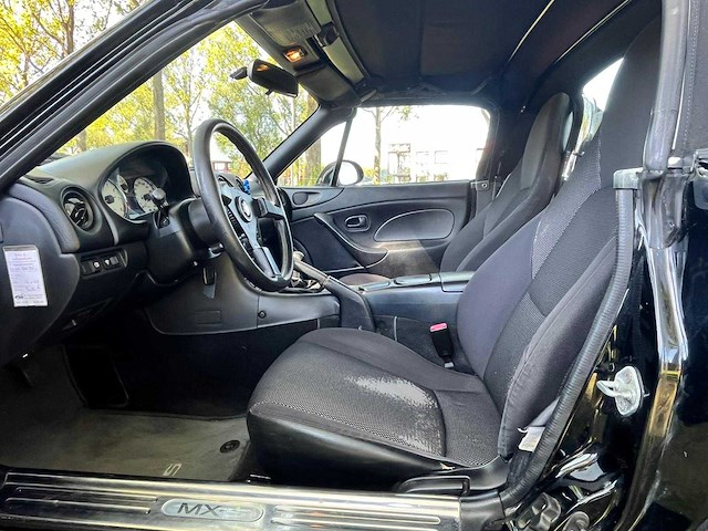 Mazda mx-5 1.6i exclusive, 33-tb-gl - afbeelding 6 van  28