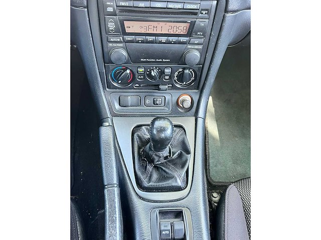 Mazda mx-5 1.6i exclusive, 33-tb-gl - afbeelding 9 van  28