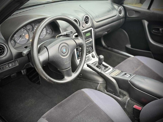 Mazda mx-5 1.6i mx5 cabriolet 77-nfk-5 - afbeelding 6 van  17