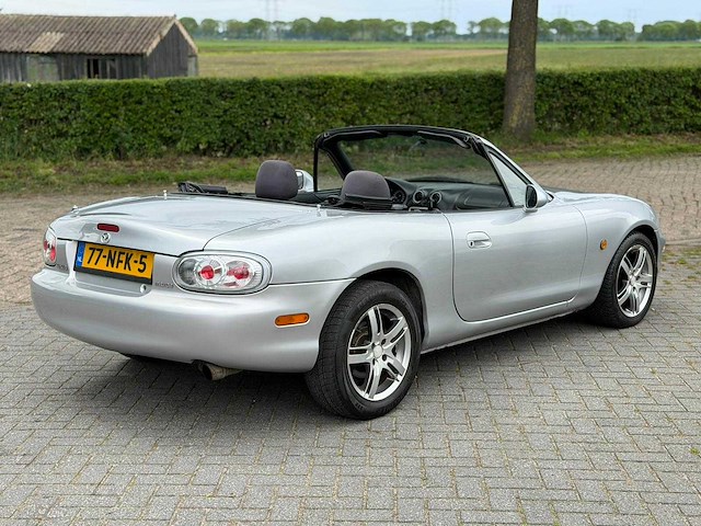 Mazda mx-5 1.6i mx5 cabriolet 77-nfk-5 - afbeelding 13 van  17
