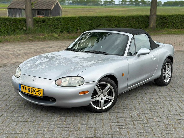 Mazda mx-5 1.6i mx5 cabriolet 77-nfk-5 - afbeelding 16 van  17