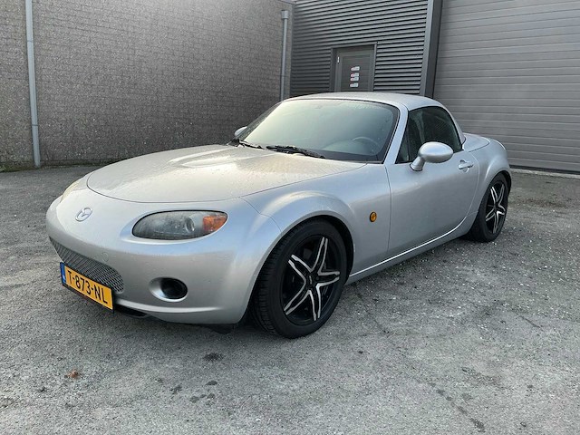 Mazda mx-5 personenauto (t-873-nl) - afbeelding 1 van  19