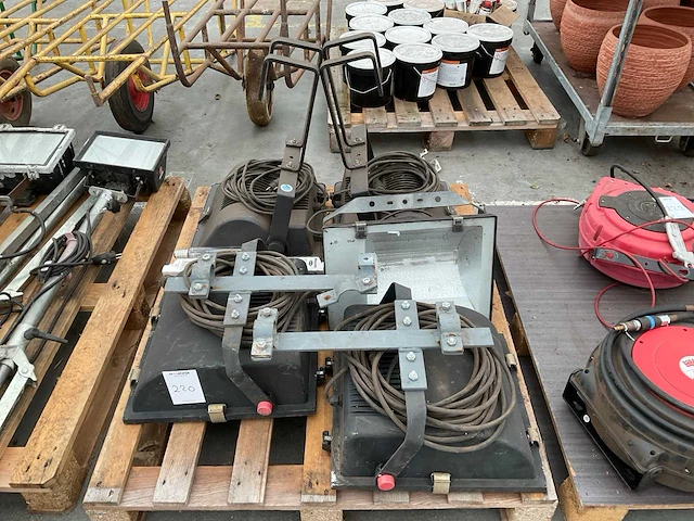 Mazoa floodlight (5x) - afbeelding 2 van  2