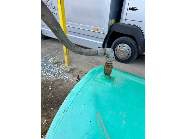 Mazout / diesel tank 2000l - afbeelding 3 van  4