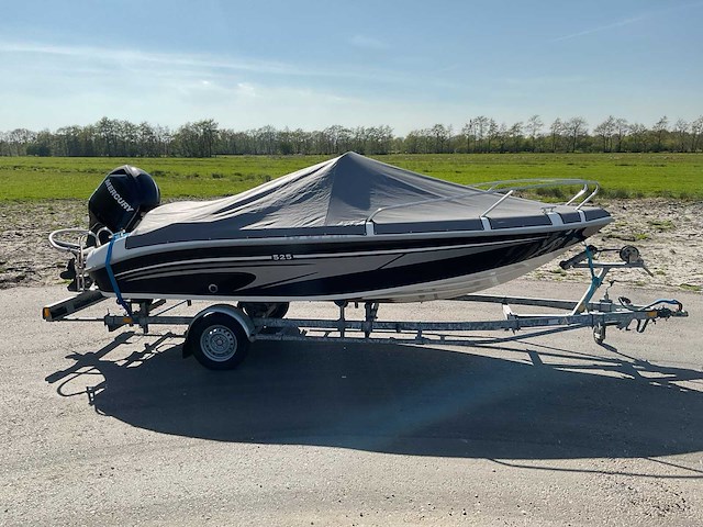 Mazury jets marivent 525 speedboot - afbeelding 35 van  37