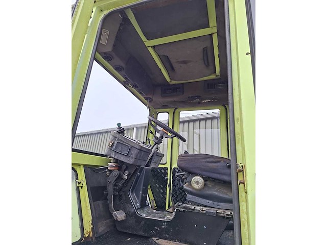 Mb trac - 1983 - 1500 - vierwielaangedreven landbouwtractor - afbeelding 5 van  16