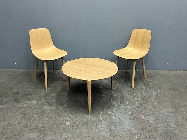 Møbler - eetkamerset met 2 stoelen en tafel - afbeelding 1 van  3